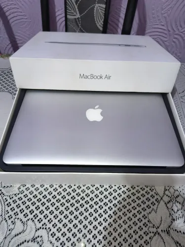 MacBook Air A1466