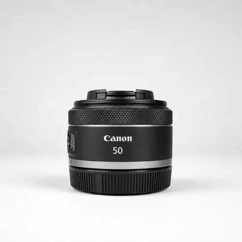 Lente Canon RF 50mm f/1.8 STM ? Excelente estado