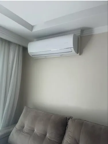 Vendo ar condicionado midea airvolution 22.000 btus.