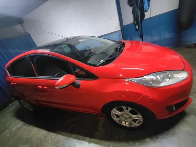 Ford Fiesta 1.5 16V Flex Mec. 5P 2014