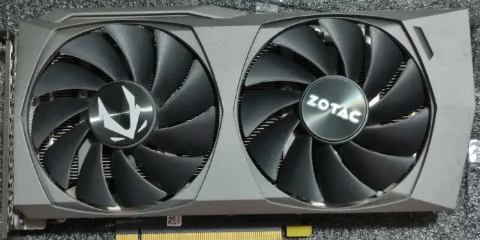 RTX 3050 8gb Twin Edge ZOTAC (Preço não negociável)