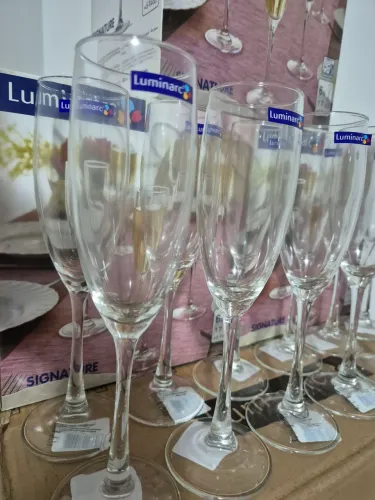 Taças de Espumantes e Champagnes