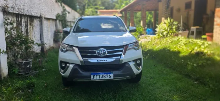 Toyota Hilux SW4 SRX 4X4 2.8 TDI 16V Dies. Aut. 2020