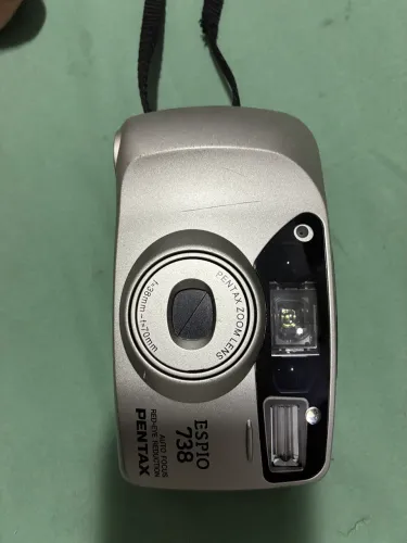Máquina fotográfica antiga PENTAX 738