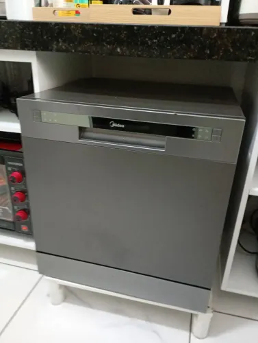 Lava Louças Midea 8 serviços - Usada em ótimo estado