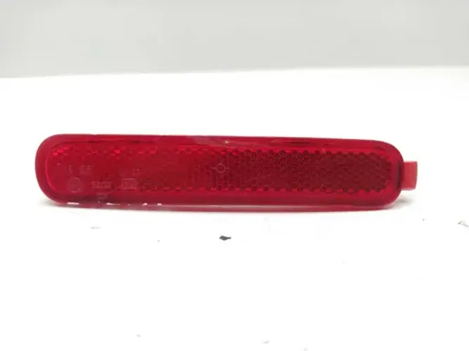 Refletor Olho Gato Traseiro Direito Fiat Siena 2010 Vermelho