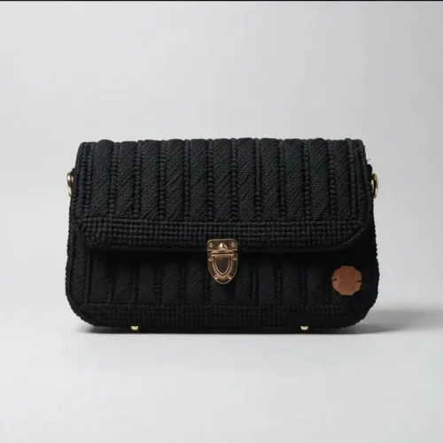 Bolsa crochê Catarina em tela média