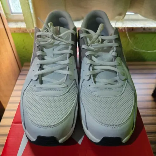 Tênis Nike Excee 
