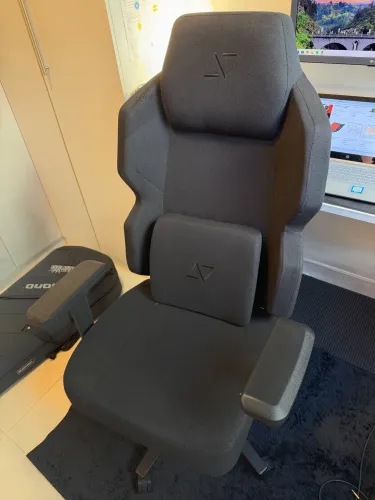 Cadeira Gamer Ergonômica Elements Magna (estado de nova)