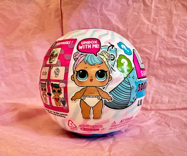 BONECA IMPORTADA ? L.O.L. SURPRISE! SOOO MINI! LIL SISTERS ?