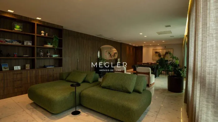 Aluguel R$25.000,00 | 190 m² | Mobiliado | 3 suítes | 4 vagas nomelhor ponto do Vila da Se