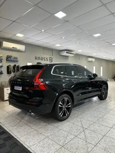 Volvo XC 60 T-5 Momentum 2.0 254cv AWD 5P 2019