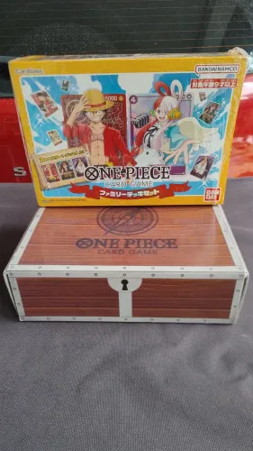 One Piece Card Game Family Deck Set (Versão Japonês Bandai Namco