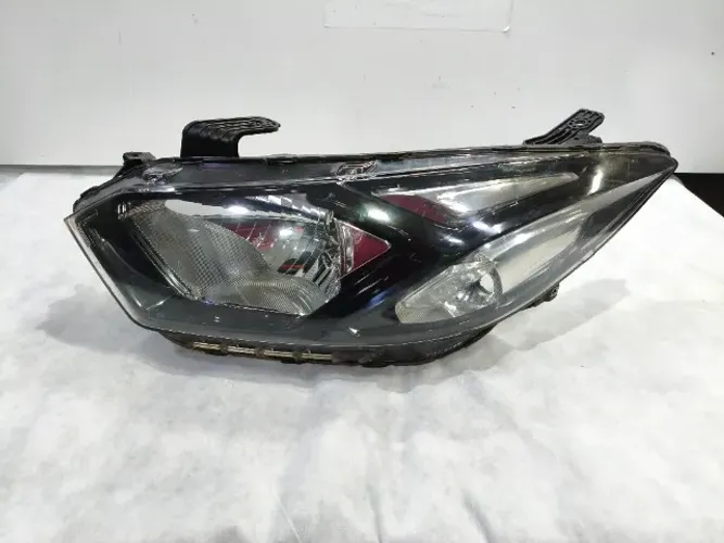 Farol Esquerdo Onix Prisma friso Preto 2017 2018 2019 original