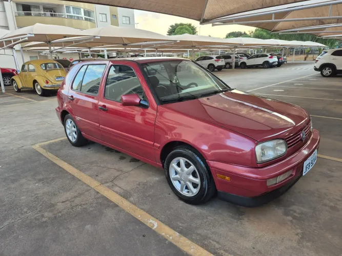 Volkswagen Golf GLX 2.0 4P 1997
