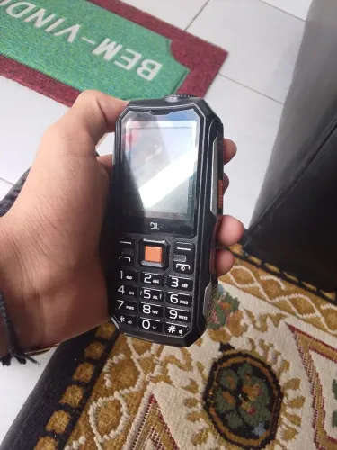 Vendo celular, antigo, relíquia pra colecionadores