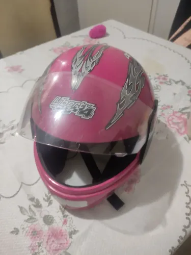 Capacete liberty rosa