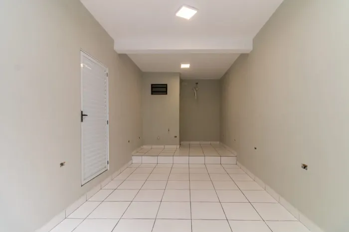 Loja na Avenida Professor Alfonso Bovero, 787 - Loja 2 30 m²