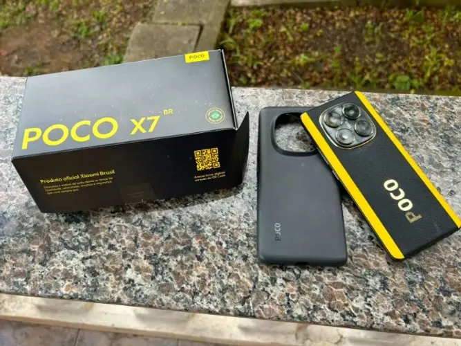 Xiaomi Poco X7 256GB 16 RAM (pequeno detalhe)