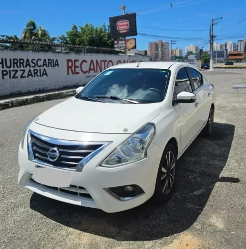 Nissan Versa SL 1.6 16V Flexstart 4P Aut. 2018