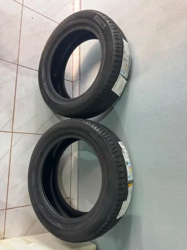 Pneu original Fiat Touro