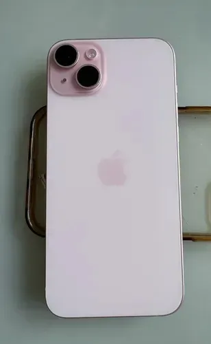 iPhone 15 / 128 gb