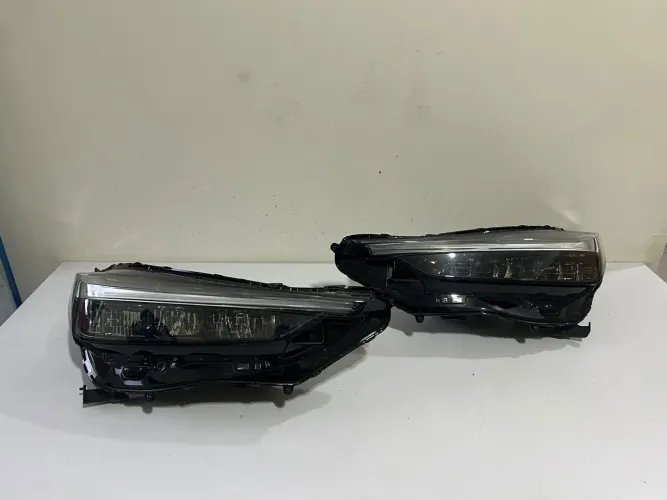 Par de Farol Hrv / HR-V 2023/2024/2025/2026