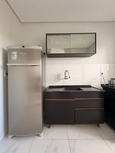 Vendo refrigerador/frezzer Brastemp e pia completa 