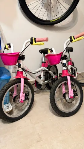 Vendo duas bicicletas infantil aro 16