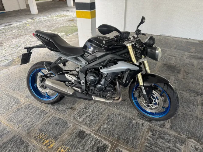 Triumph Street Triplo 675 2016 Oportunidade 