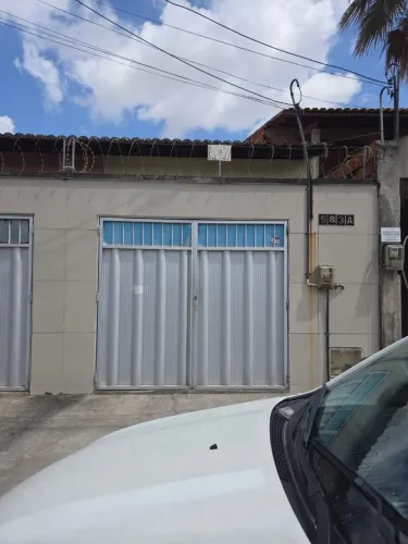 Alugo otima casa na rua B 583 A. Monte negro II