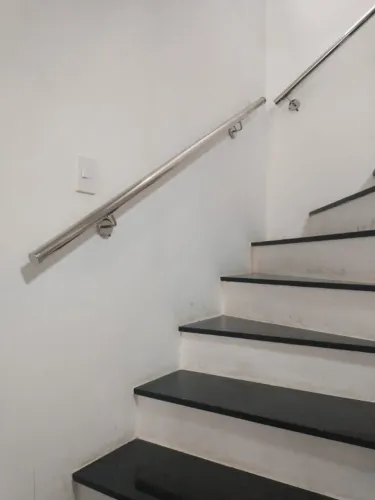 Corrimão de Inox para Escada - AISI 304 Polido