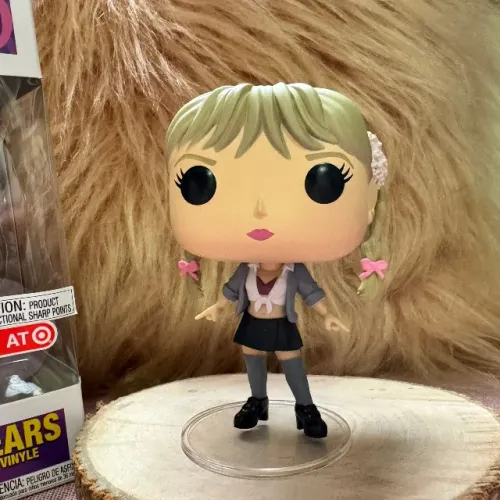 Funko Pop Britney Spears versão Baby One More Time (Exclusivo)