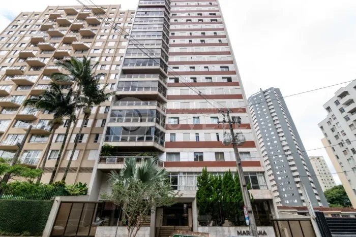 IMOBILIARIA JUVEVE VENDE APARTAMENTO BIGORRILHO BATEL UM POR ANDAR SEMI REFORMADO RUA FRAN