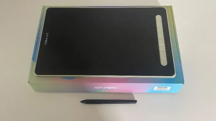 Pen display Artist 12 2ª geração em excelente estado com bag de proteção.