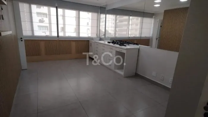 Sala Comercial 3 Salas Em Cambuí, Reformada 2026 Com 2 Banheiros