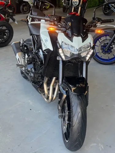 Z900 2022 - Kawasaki Impecável / Sem Detalhes