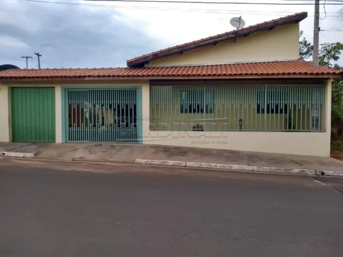Casa Padrão em Ribeirão Bonito