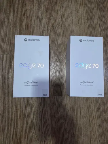 Motorola Edge 70 512 GB, celular leve e fino