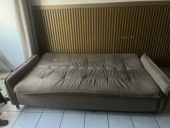 Sofá , retrátil
