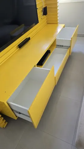 Jogo de mesa+ Rack em madeira