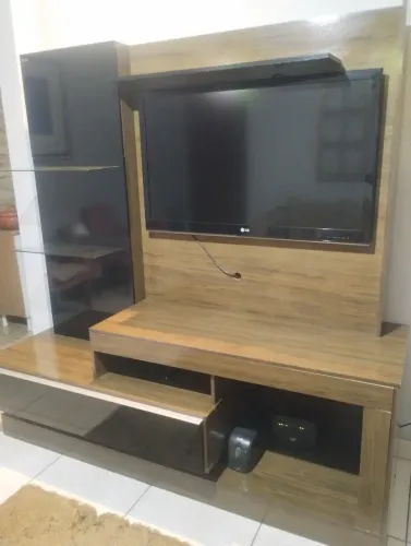 Estante / Painel para sala