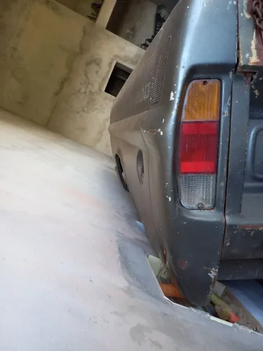 Caçamba  F1000 