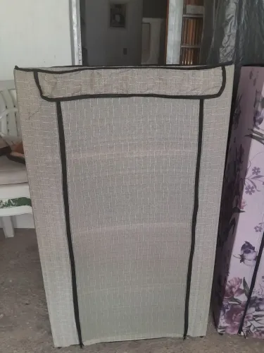 Sapateira com Zíper, R$ 100,00