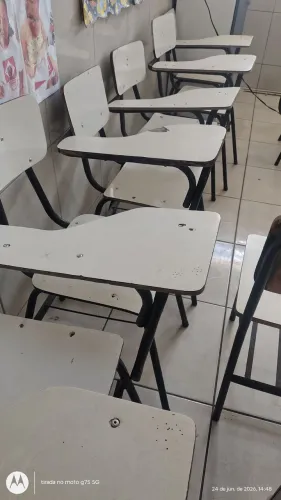 Cadeira escolar