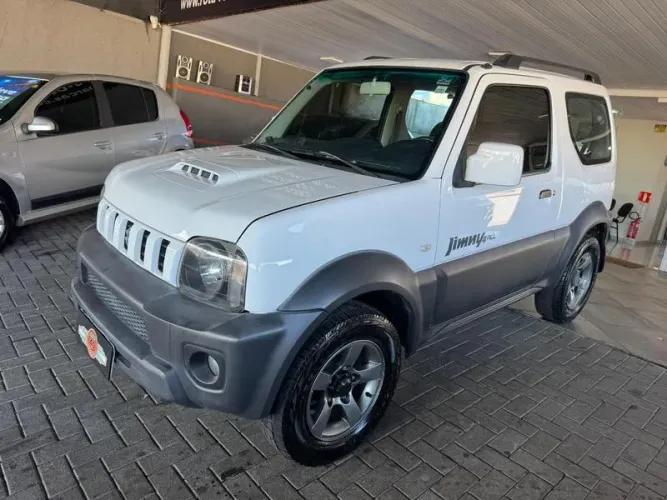 Suzuki Jimny 4S 1.3 16V 2016