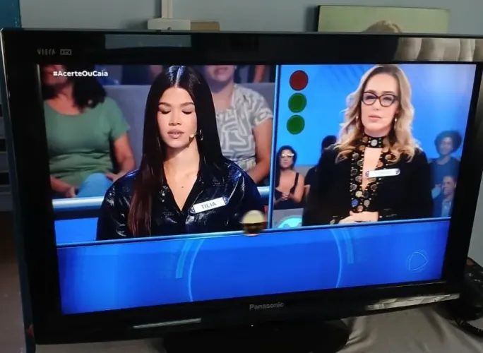 Ótima TV LCD Panasonic 32 polegadas 