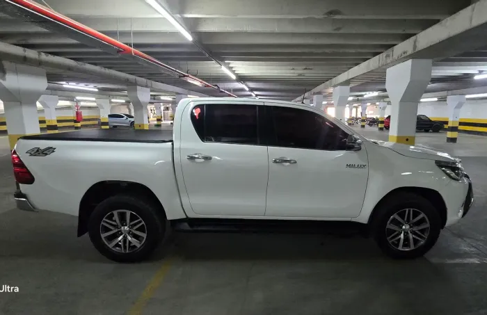 Toyota Hilux CD SRX 4X4 2.8 TDI 16V Diesel Aut. 2018