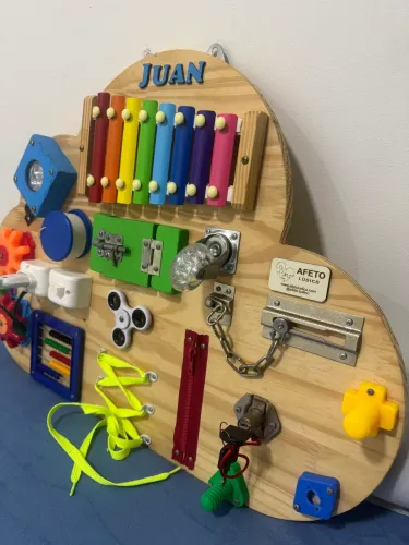 Vendo painel sensorial infantil 