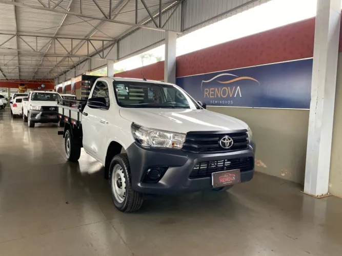 Toyota Hilux CS 4X4 2.8 TDI Diesel Mec. 2021